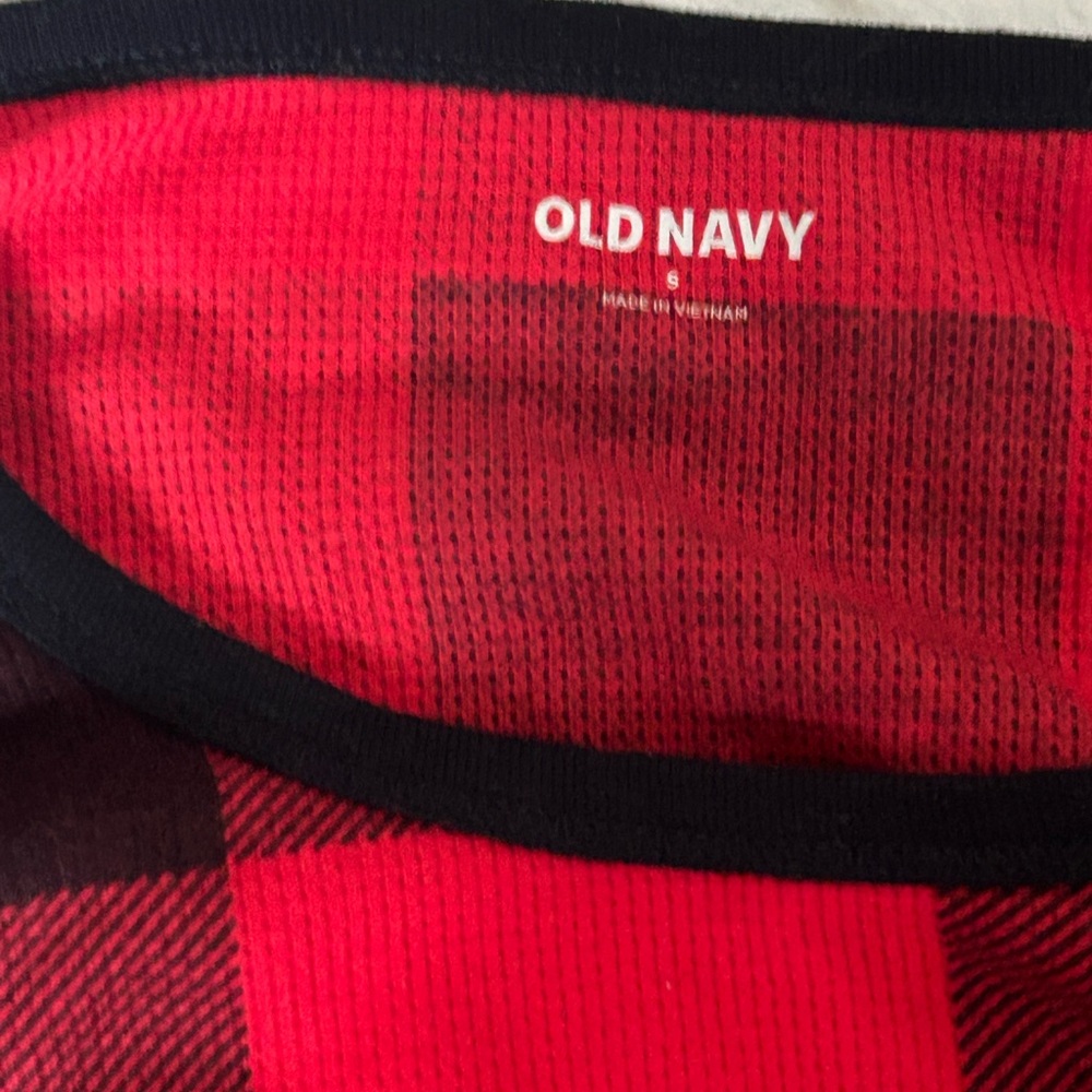 Old Navy Red and Black Textured Knit pajamas